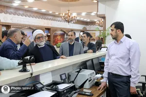 بازدید تولیت آستان قدس رضوی از خدمت&zwnj;رسانی به زائران در زائرشهر رضوی