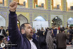 طنین&zwnj; الله اکبر در حرم مطهر رضوی