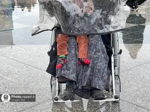 بارش برف در حرم مطهر رضوی