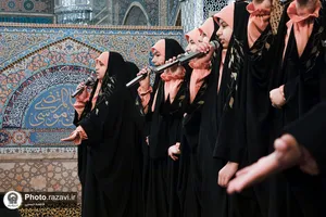 گلباران حرم مطهر رضوی در روز میلاد حضرت معصومه سلام الله علیها
