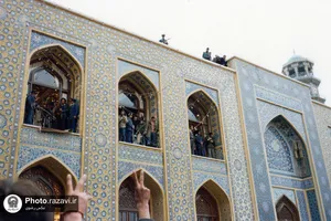 حرم مطهر رضوی؛ کانون انقلاب در مشهد-2