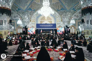 ویژه برنامه فرشتگان مقاومت در حرم مطهر رضوی-۱