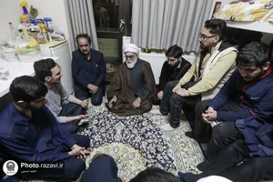 دیدار صمیمی تولیت آستان قدس رضوی با دانشجویان دانشگاه علوم پزشکی مشهد