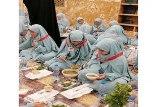 مهمانی فرشته‌ها در حرم امام رضا (ع)