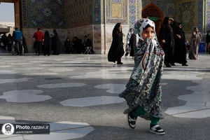 دخترانه در حرم امام مهربانی&zwnj;ها