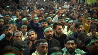 مداحی و عزاداری زایران اردوزبان در رواق امام خمینی (ره)