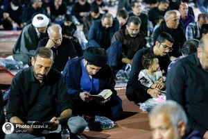مراسم احیا شب قدر در موسسه جوانان آستان قدس رضوی