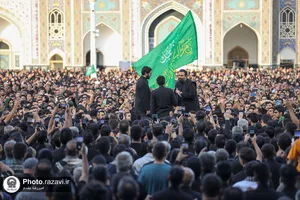 آیین چهارپایه خوانی روز شهادت امام رضا علیه&zwnj;السلام در حرم مطهر رضوی -2