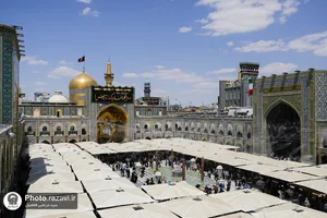 کتیبه آرایی اماکن متبرکه رضوی در دهه پایانی ماه صفر