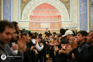 مراسم عزاداری شب شهادت امام صادق(علیه&zwnj;السلام) در حرم مطهر رضوی