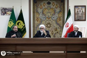 بازدید تولیت آستان قدس رضوی از روند بافت فرش&zwnj;های رواق امیرالمؤمنین علیه&zwnj;السلام
