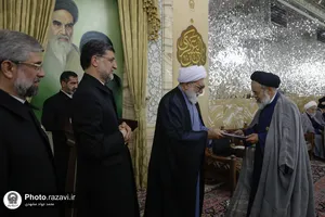 اعطای احکام سرکشیک&zwnj;ها و معاونان کشیک خدام حرم مطهر رضوی