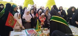 استقبال دانش‌آموزان از تجلی خدمت و بصیرت خادم‌یاران نصف جهان