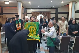 مددجویان کرمانشاهی میهمان سفره کرامت رضوی شدند