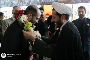 استقبال از علیرضا بیژنی، قاری و موذن بارگاه منور رضوی در بازگشت از مسابقات بین&zwnj;المللی قرآن کریم مالزی