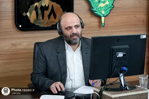 پاسخگویی تلفنی مدیر امور زائرین بنیاد کرامت رضوی به مخاطبان سامانه ۱۳۸