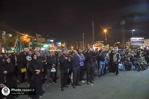 موکب خدمت رسانی جوانان رضوی در خیابان امام رضا علیه&zwnj;السلام