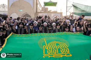 تشرف کاروان سفیران امام رضا علیه&zwnj;السلام به حرم امامین عسکریین