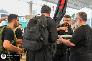 موکب آستان قدس رضوی در مرز مهران