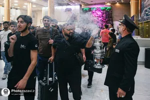 استقبال از زائرین گرجستانی در فرودگاه مشهد