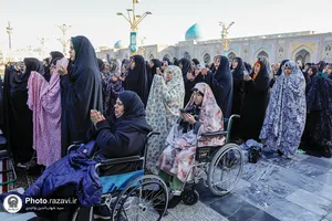 اقامه نماز عید فطر در حرم مطهر رضوی-2