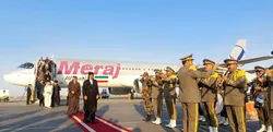 استقبال خادمان بارگاه منور رضوی از شیوخ عشایر عراقی در فرودگاه شهید هاشمی نژاد مشهد