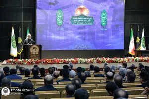آیین اذن خدمت خادمان افتخاری دفاتر امانات حرم مطهر رضوی