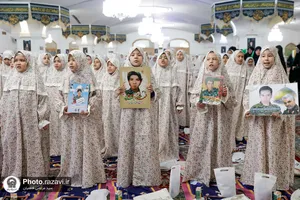گردهمایی دختران ماه