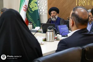 امضای تفاهم&zwnj;نامه همکاری آستان قدس رضوی و بنیاد مستضعفان انقلاب اسلامی