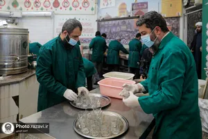 حضور جمعی از ذاکران اهل بیت در چایخانه حضرت رضا(علیه&zwnj;السلام)