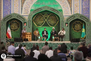 محفل &laquo;شعر وحدت&raquo; در رواق امام خمینی(ره) حرم مطهر رضوی