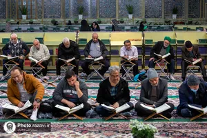 ترتیل خوانی قرآن کریم در حرم مطهر رضوی