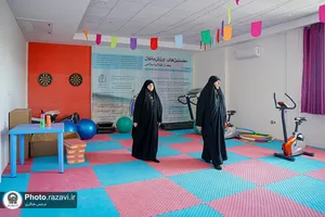 بازدید خواهران خدمه انتظامات حرم مطهر رضوی از خوابگاه &laquo;سرای نجمه خاتون سلام&zwnj;الله علیها&raquo;