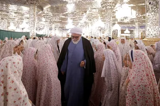 جشن تکلیف دوهزار نفری دختران مشهدی-1