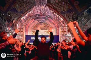 حرم مطهر رضوی در شب اربعین حسینی 