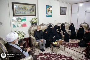دیدار تولیت آستان قدس رضوی با خانواده آتش&zwnj;نشان شهید مشهدی