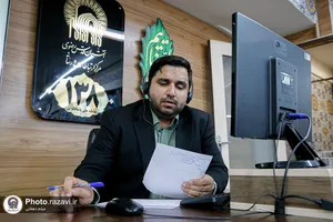 پاسخگویی تلفنی مدیر مطالعات و نوآوری حرم مطهر رضوی به مخاطبان سامانه ۱۳۸