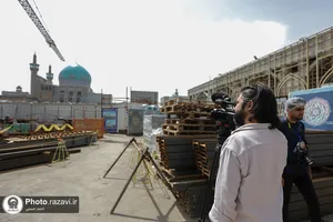 بازدید خبرنگاران شبکه های برون مرزی صدا و سیما از پروژه های عمرانی حرم مطهر