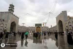 حال و هوای بارانی حرم امام رضا علیه&zwnj;السلام