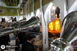 نقاره نوازی شب عید قربان در حرم مطهر رضوی