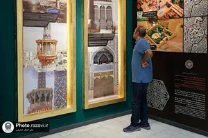 بازدید کارگردانان تئاتر کشور از نمایشگاه رواق خدمت