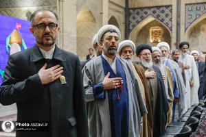 جایگزینی مُهر تربت کربلا با مهرهای قدیمی حرم مطهر رضوی