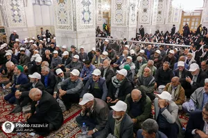 تشرف سالمندان سراسر کشور به حرم مطهر رضوی