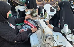 در پیِ آراستگیِ جامه؛ نمایشی از خدمت در خیاط‌خانه موکب امام رضا (ع) اراک