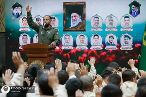 بزرگداشت مقام سرباز در حرم مطهر رضوی 