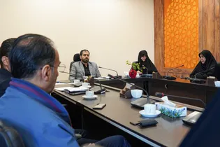 نشست معرفی برنامه سه ساله مرکز امور بانوان بنیاد کرامت رضوی