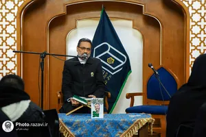 معرفی و رونمايی كتاب پای درختان زيتون