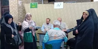  برپایی اردوی جهادی سلامت و مشاوره در محله کم برخوردار راه آهن قزوین