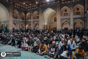 تشرف خانواده شهدا و جانبازان لامرد فارس به حرم مطهر رضوی
