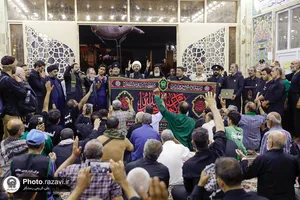 تجلیل از مواکب اربعین حسینی توسط خدام حرم مطهر رضوی